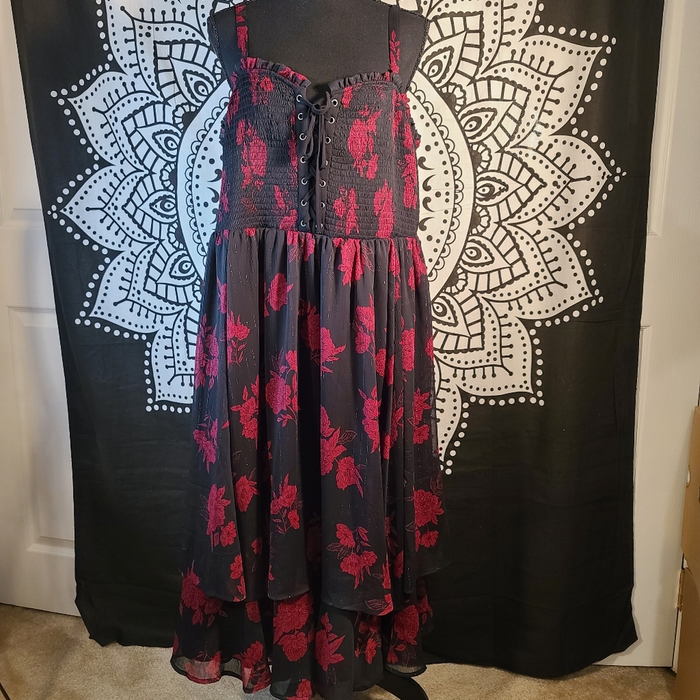 Torrid black red rose dress 3x